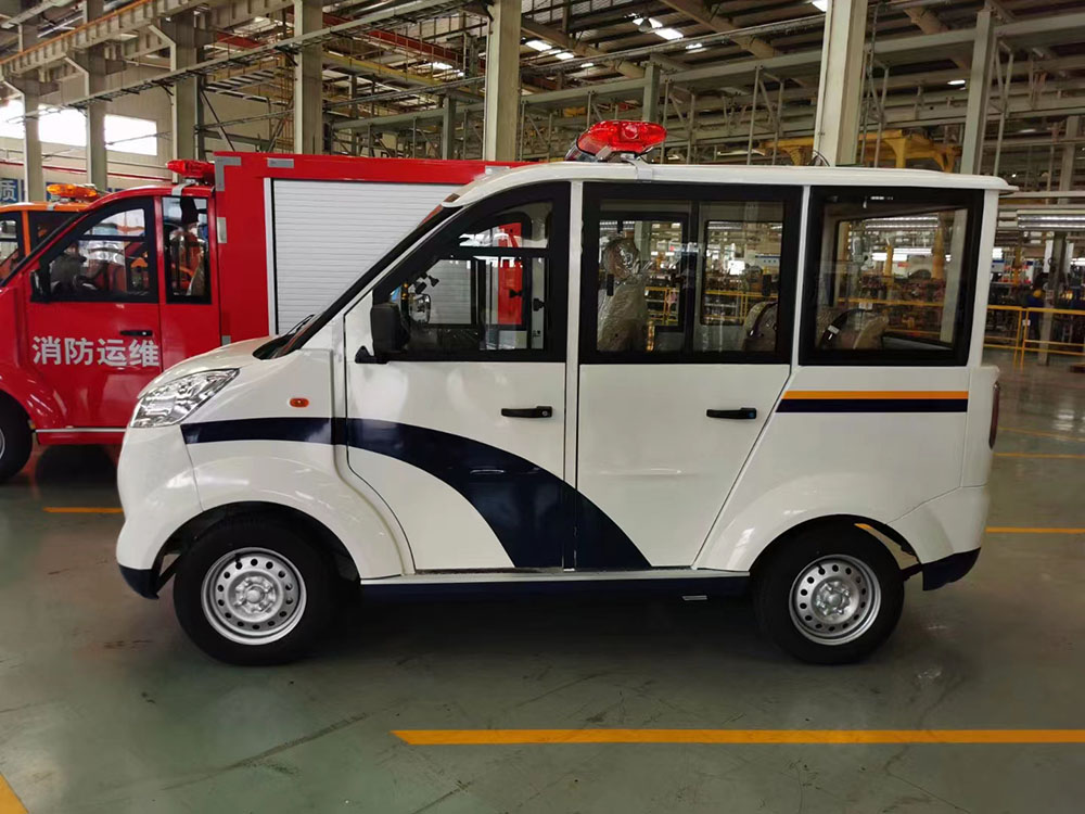 大型挖掘机 EC-600