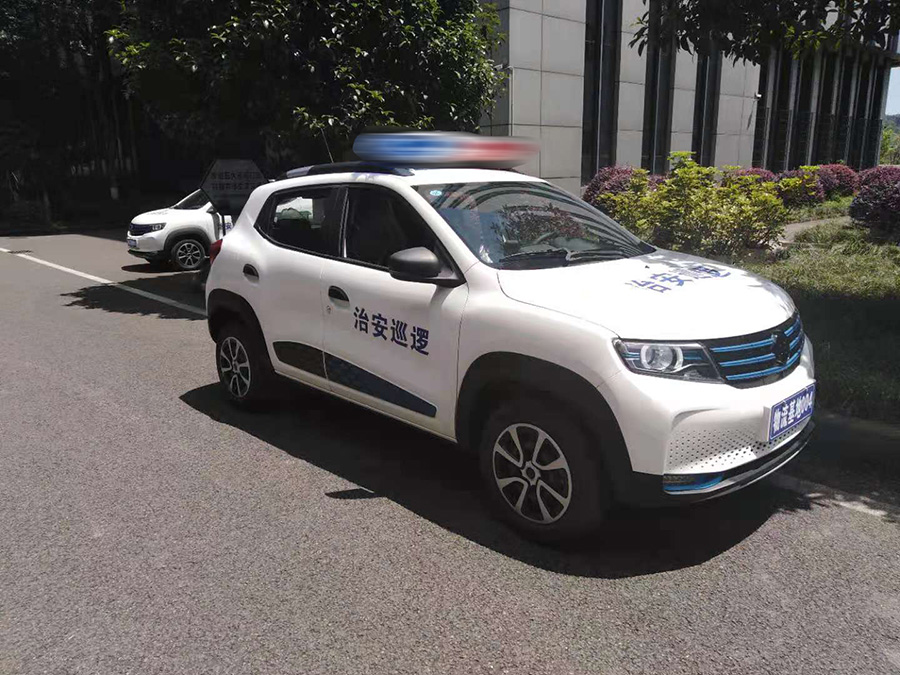小型SUV执法巡逻车